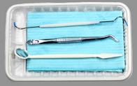 L'examen dentaire d'instruments oraux place stérile médical jetable