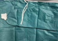 Long gaine la robe chirurgicale de barrière jetable verte de robe chirurgicale respirable