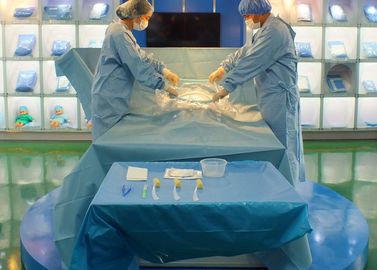 Chirurgical jetable de section césarienne de C drape et habille l'appui médical de film de naissance de bébé